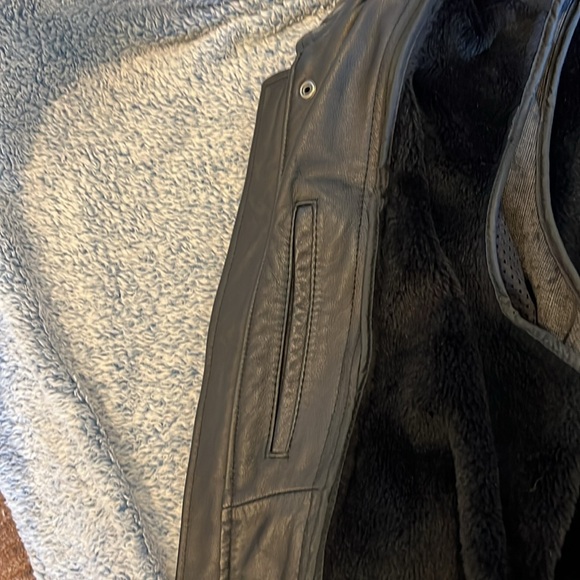 Berman’s vintage leather motorcycle jacket - Picture 10 of 16